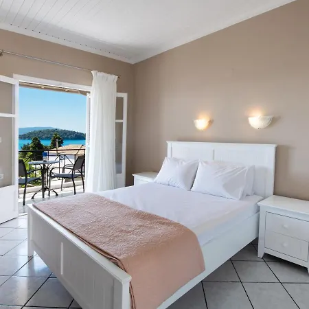 Spiros Sea View Inn Nydri (Lefkada)