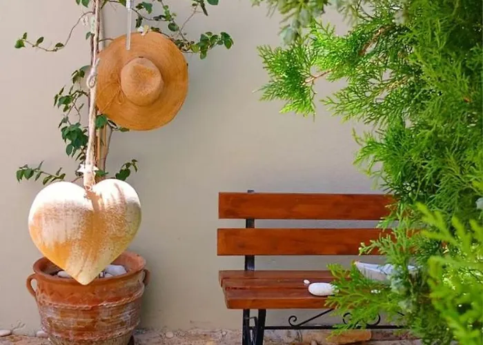 Spiros Sea View Inn Nydri (Lefkada)